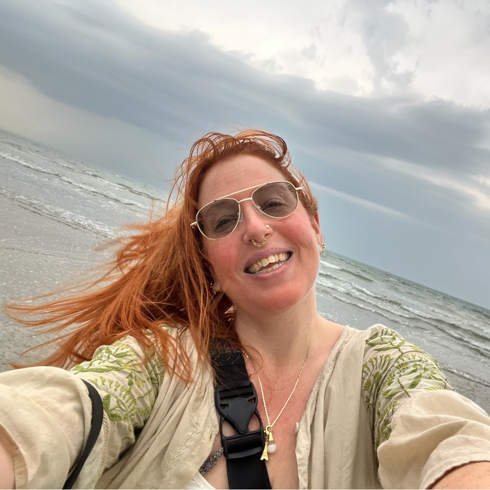 Meet your Posher, Julie